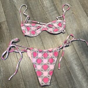 Frankies Bikinis- Pink Daisy Terry Bikini